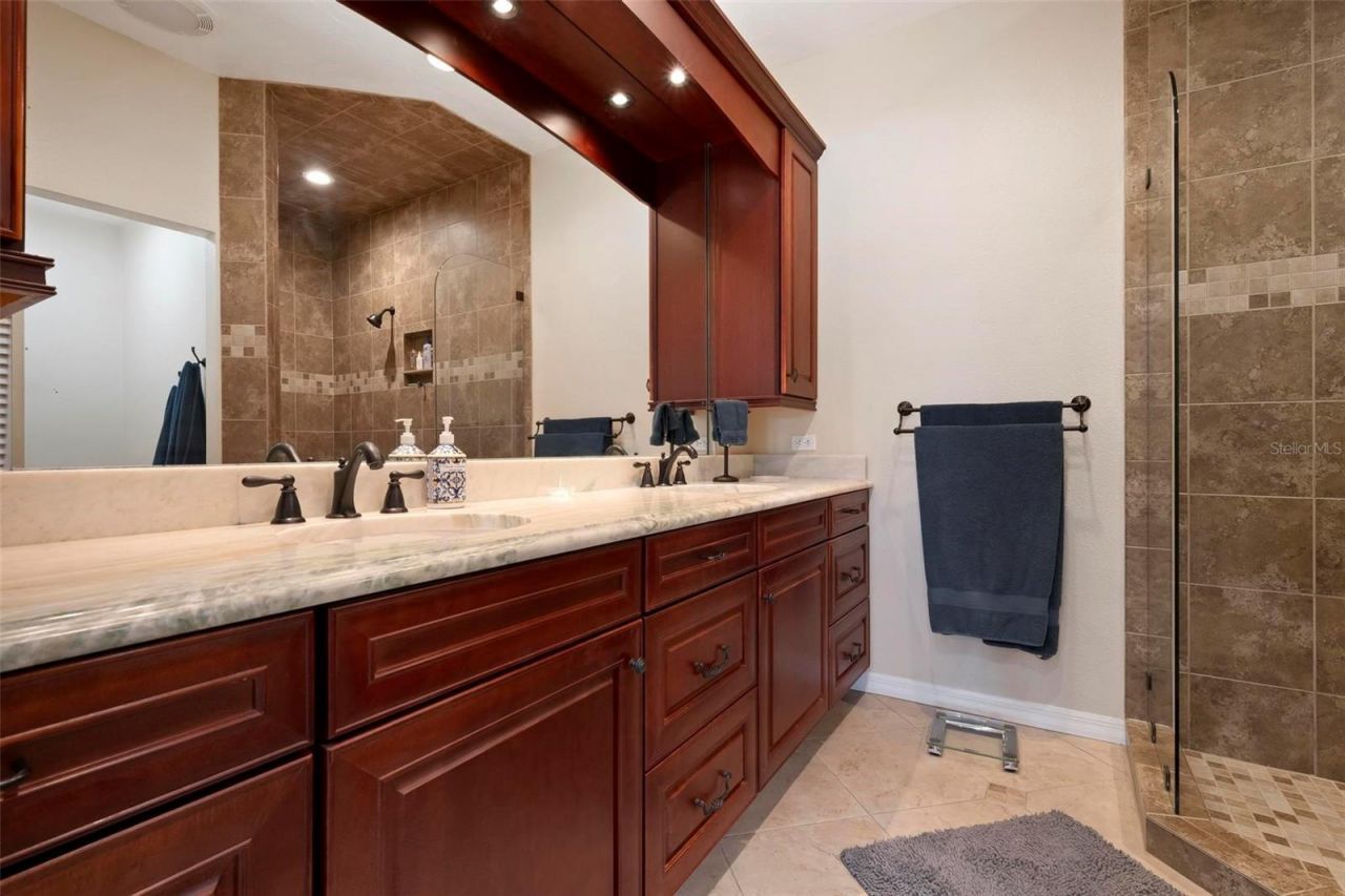 7765 Calle Facil, Sarasota, FL 34238 Photo