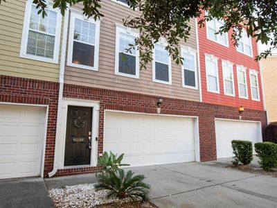9038 Parlor Drive, Ladson, SC 29456