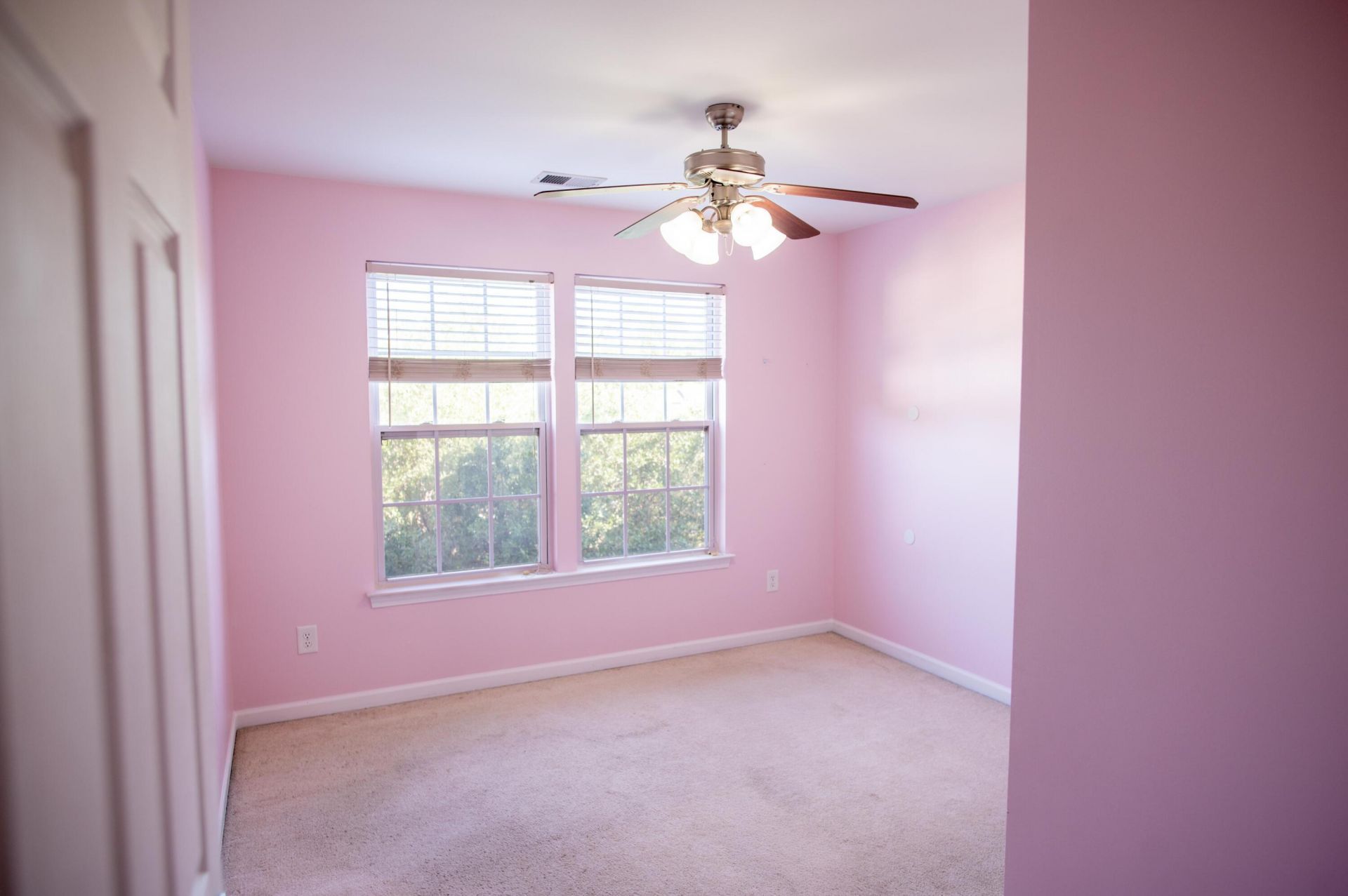 9038 Parlor Drive Photo 14