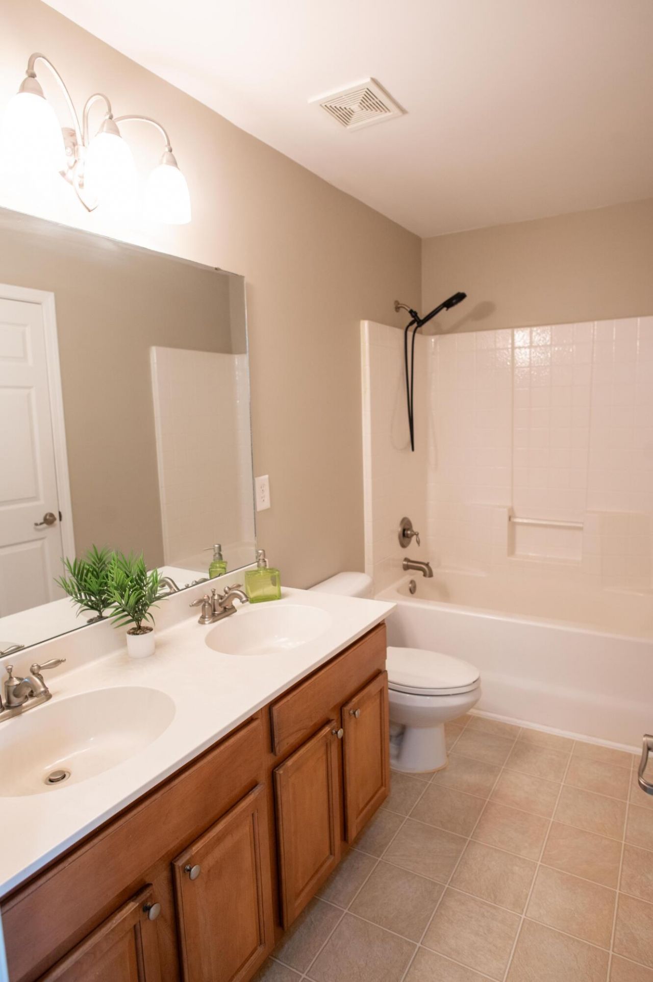 9038 Parlor Drive Photo 18