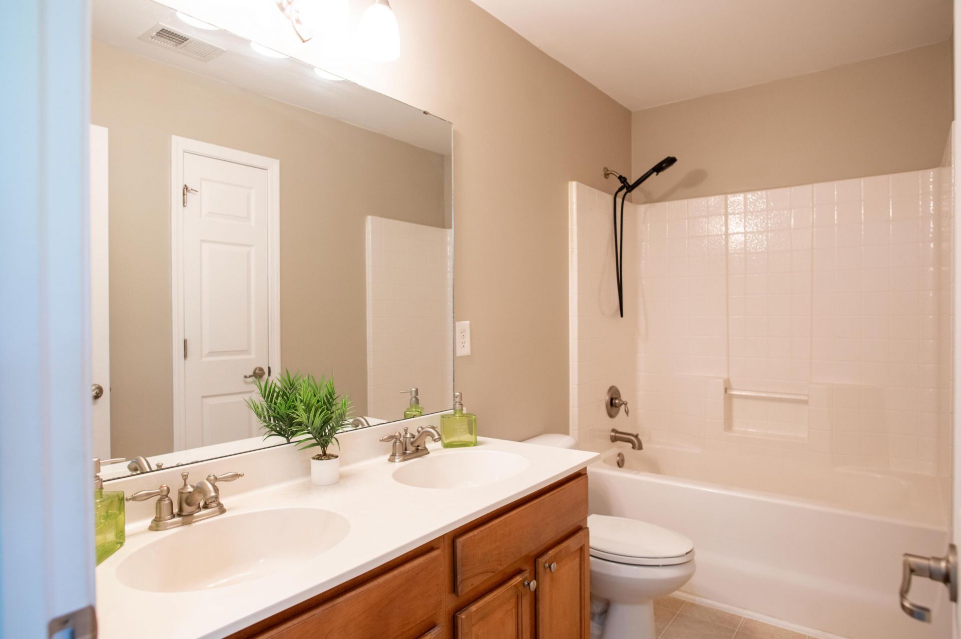 9038 Parlor Drive Photo 19