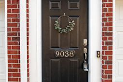 9038 Parlor Drive photo 4