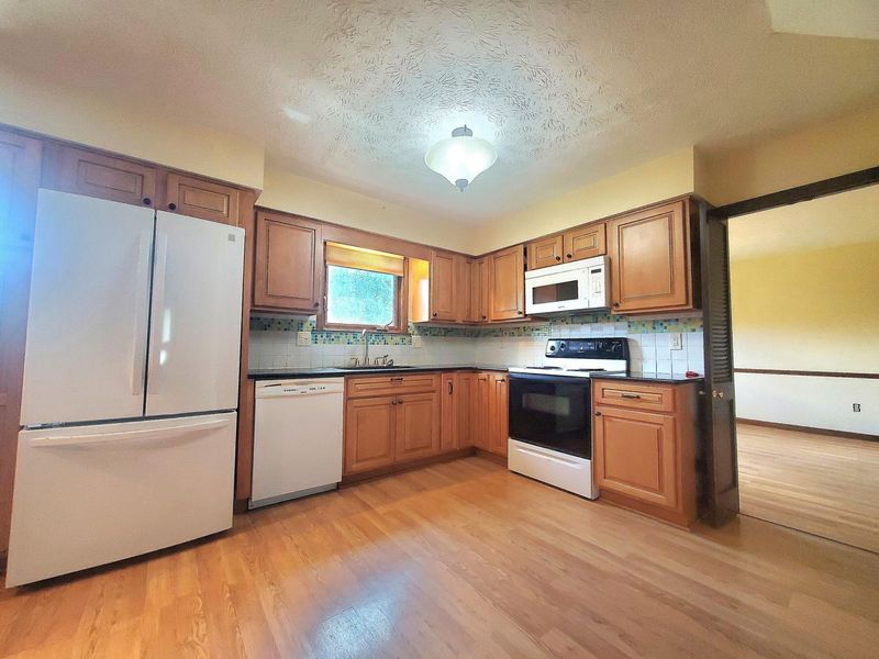 3252 Noreen Drive, Columbus, OH 43221 Photo 12