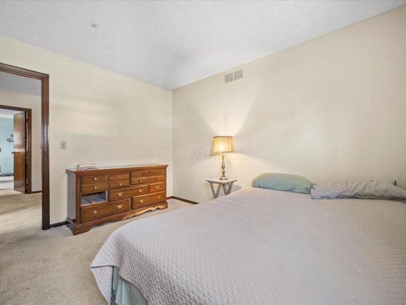 3252 Noreen Drive, Columbus, OH 43221 Photo 36
