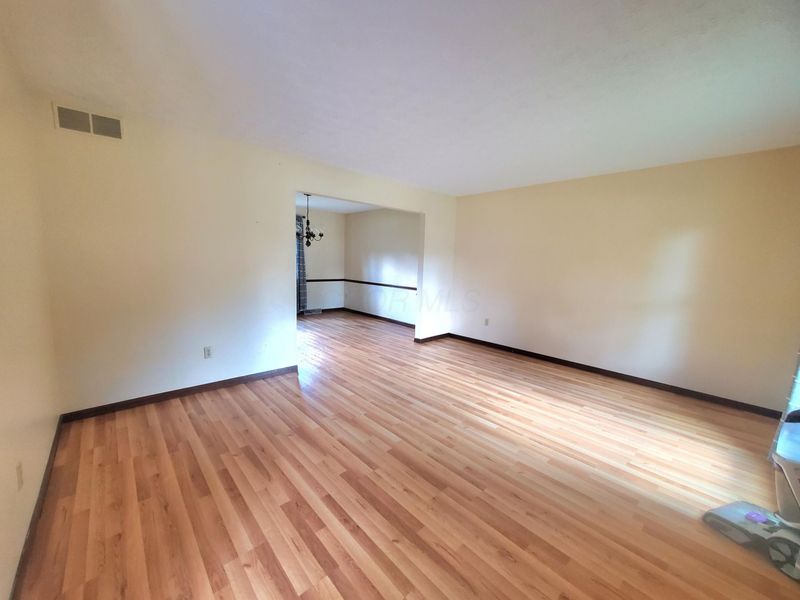 3252 Noreen Drive, Columbus, OH 43221 Photo 9