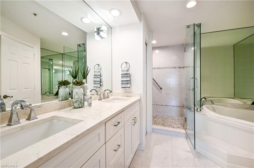 1054 Egrets Walk Cir , Unit 102, Naples, FL 34108 Photo