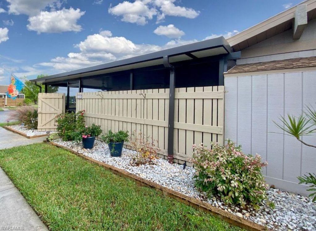 15546 Crystal Lake Dr , North Fort Myers, FL 33917 Photo