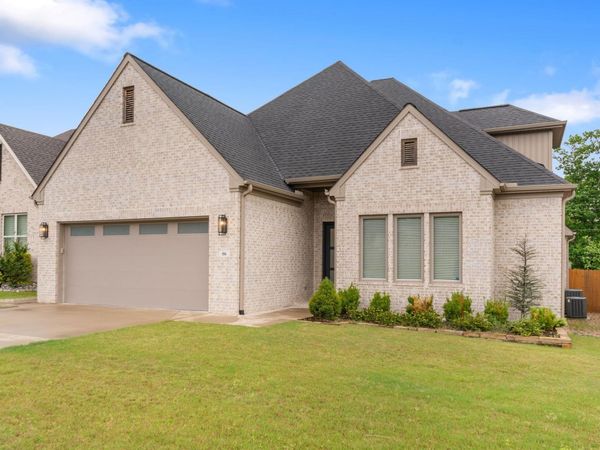 86 Copper Circle, Little Rock, AR 72223