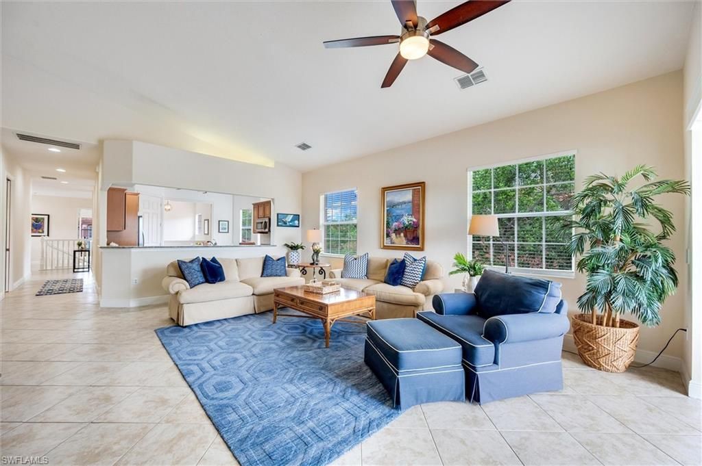 6442 Legacy Cir, Unit 203, Naples, FL 34113 Photo