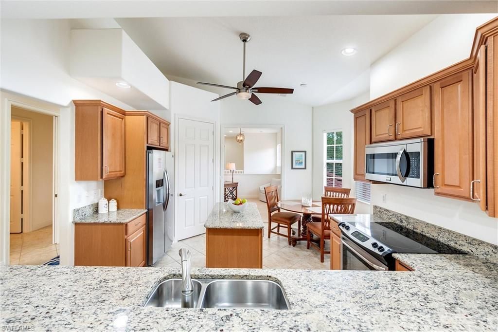 6442 Legacy Cir, Unit 203, Naples, FL 34113 Photo