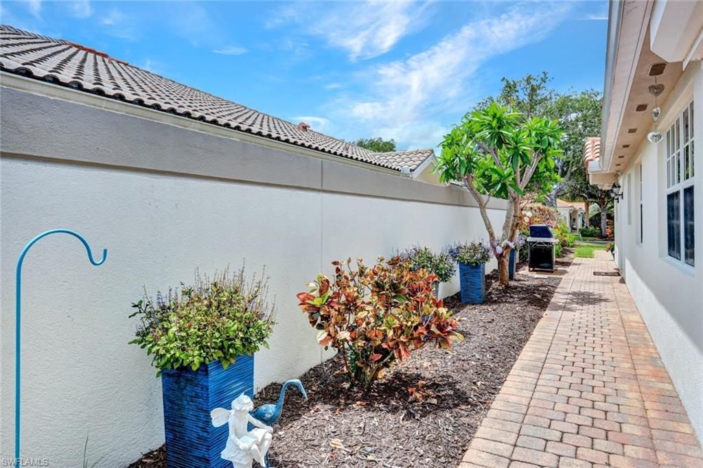 4664 Ossabaw Way, Naples, FL 34119 Photo