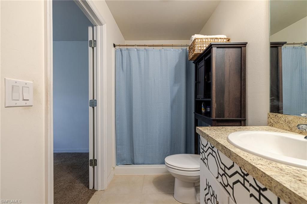 1607 NE 35th Ln, Cape Coral, FL 33909 Photo