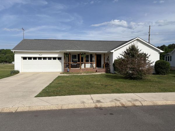 1789 Autumn Drive NE, Cleveland, TN 37323