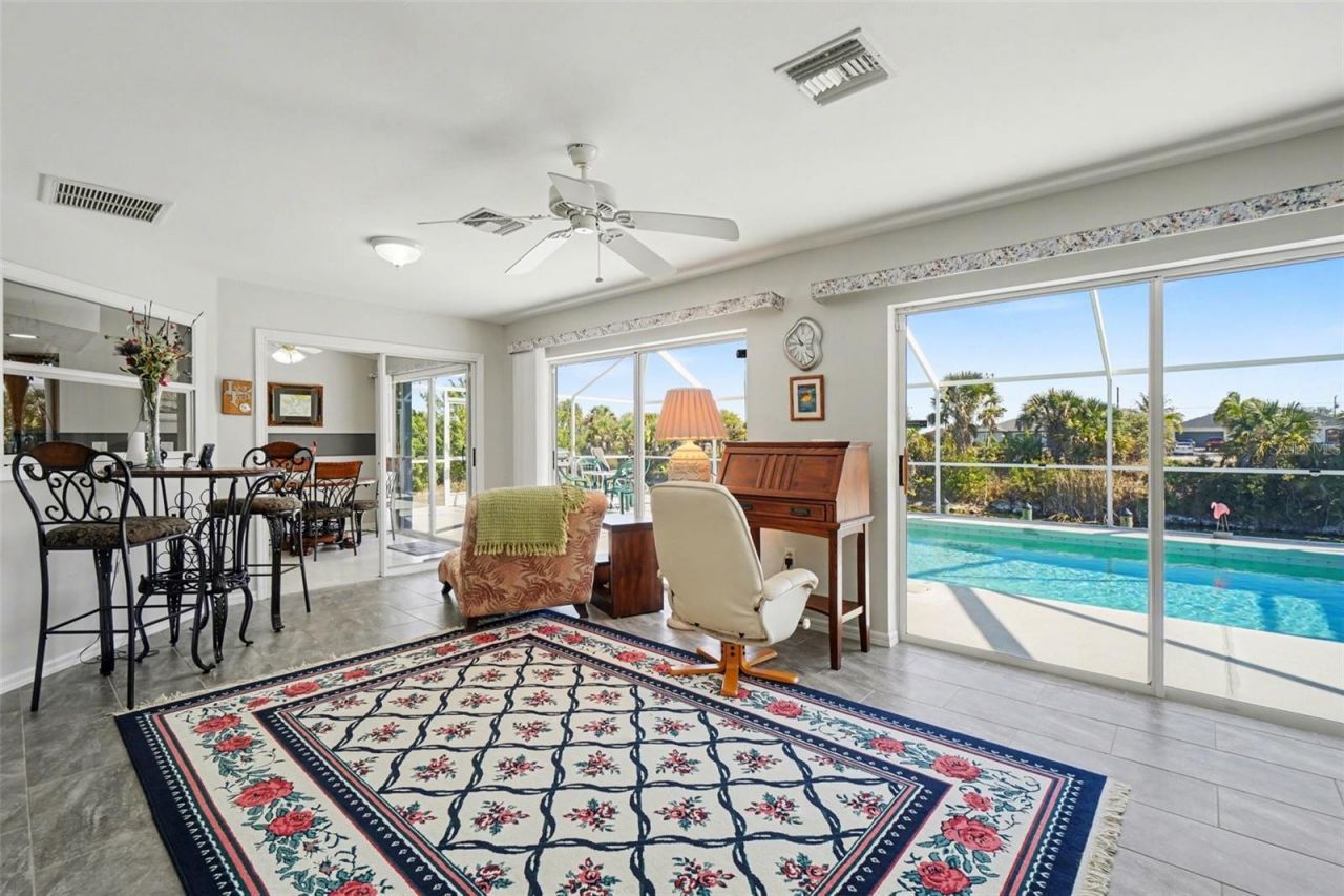 3775 NE 14th Place, Cape Coral, FL 33909 Photo