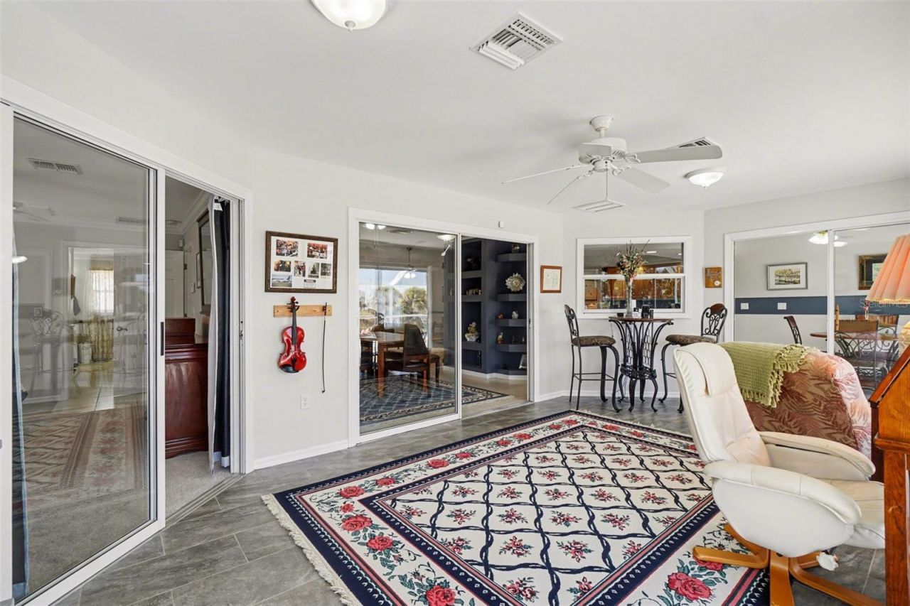 3775 NE 14th Place, Cape Coral, FL 33909 Photo
