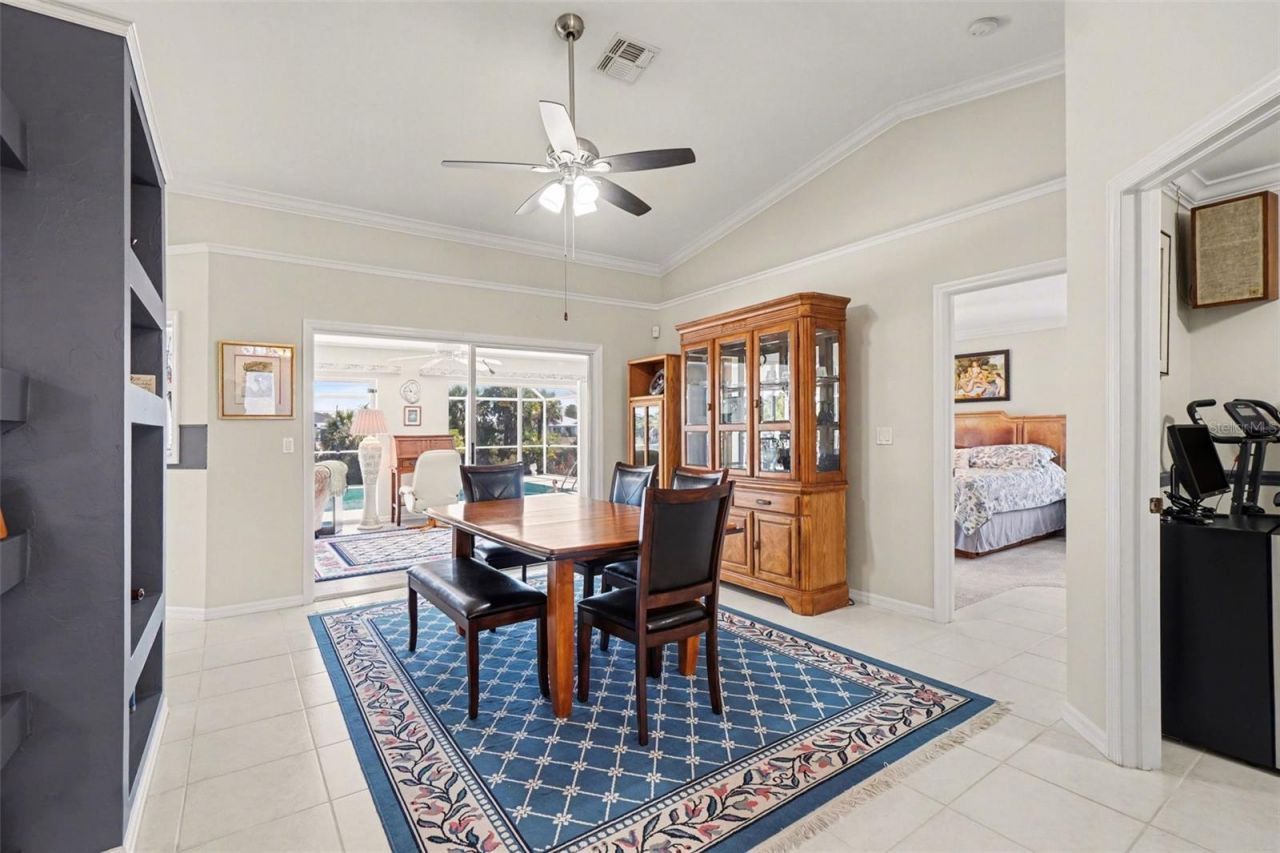 3775 NE 14th Place, Cape Coral, FL 33909 Photo