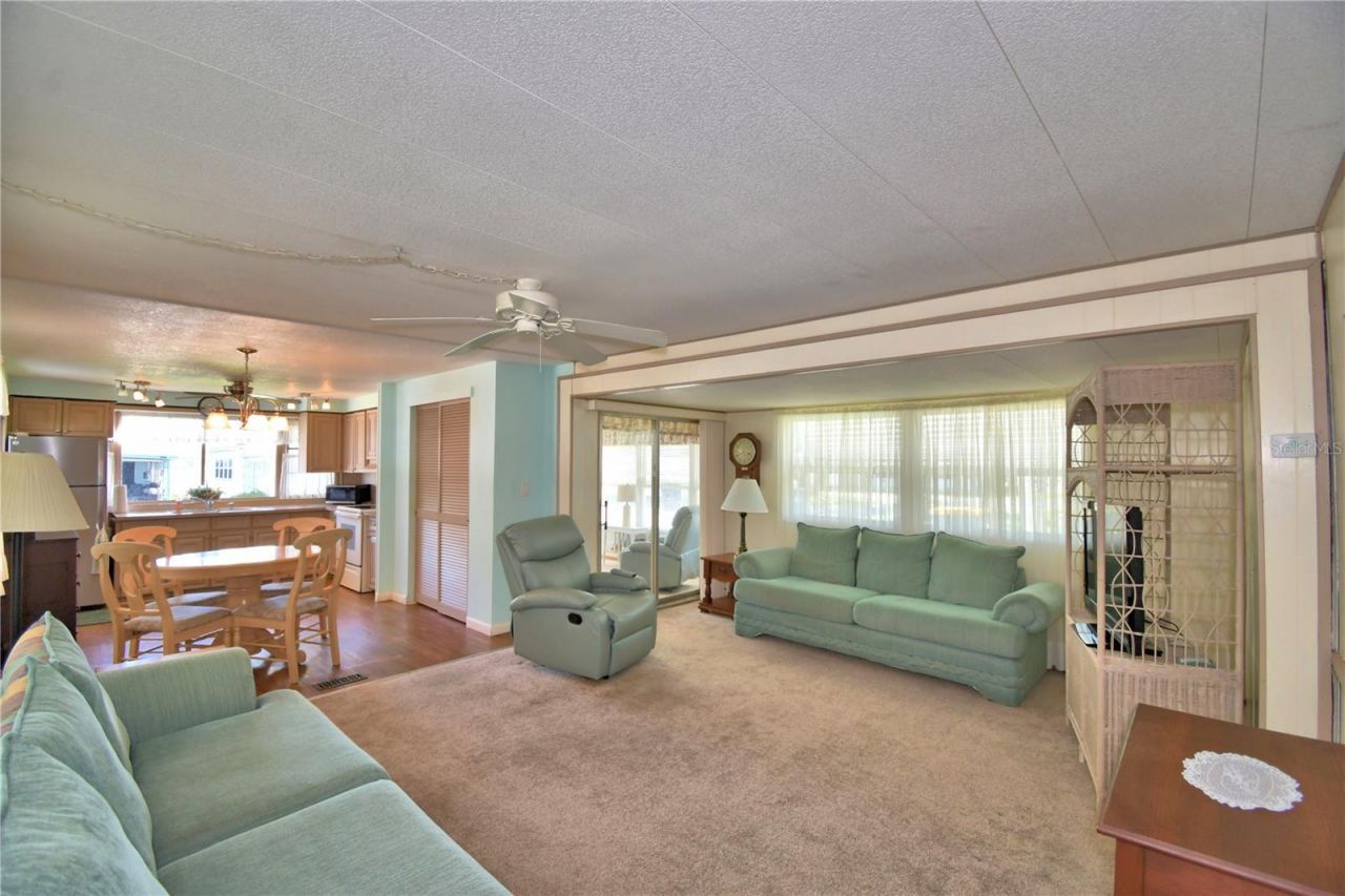 117 Holiday Lane , Auburndale, FL 33823 Photo