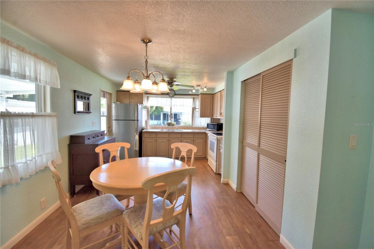 117 Holiday Lane , Auburndale, FL 33823 Photo