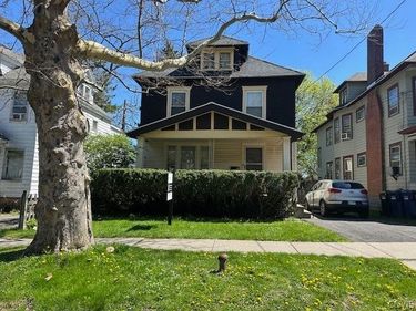 1043 Lancaster Avenue, Syracuse, NY 13210