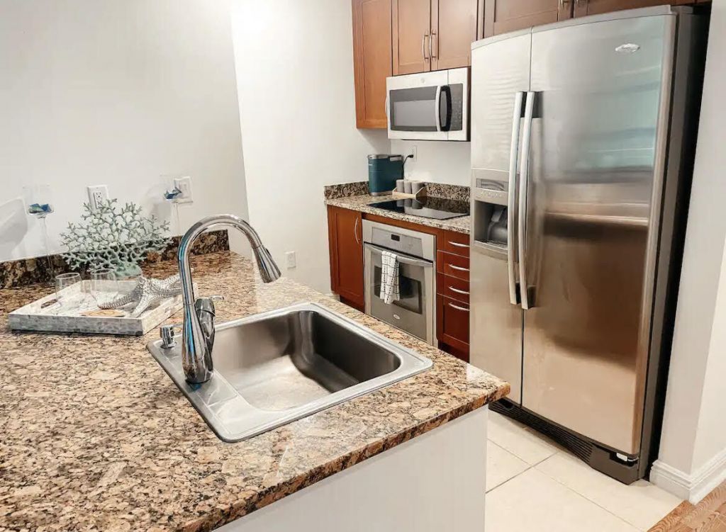 400 N Federal Highway, Unit 211s, Boynton Beach, FL 33435 Photo