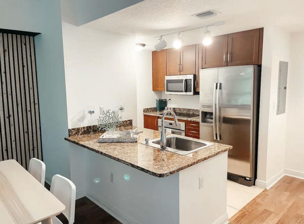 400 N Federal Highway, Unit 211s, Boynton Beach, FL 33435 Photo