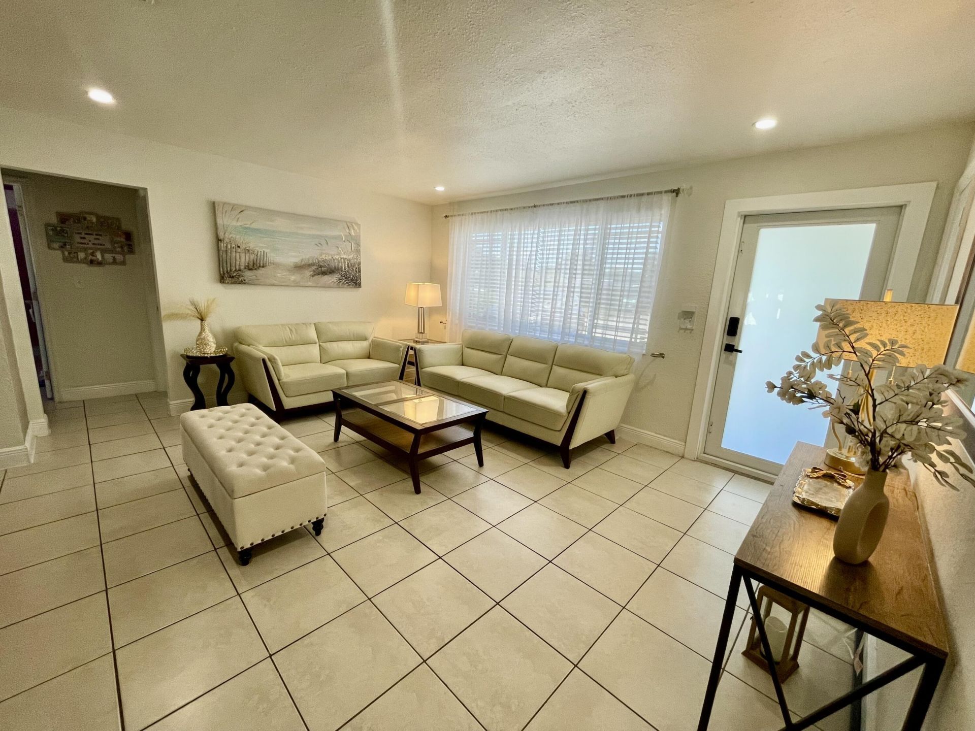 7661 Farragut Street, Hollywood, FL 33024 Photo