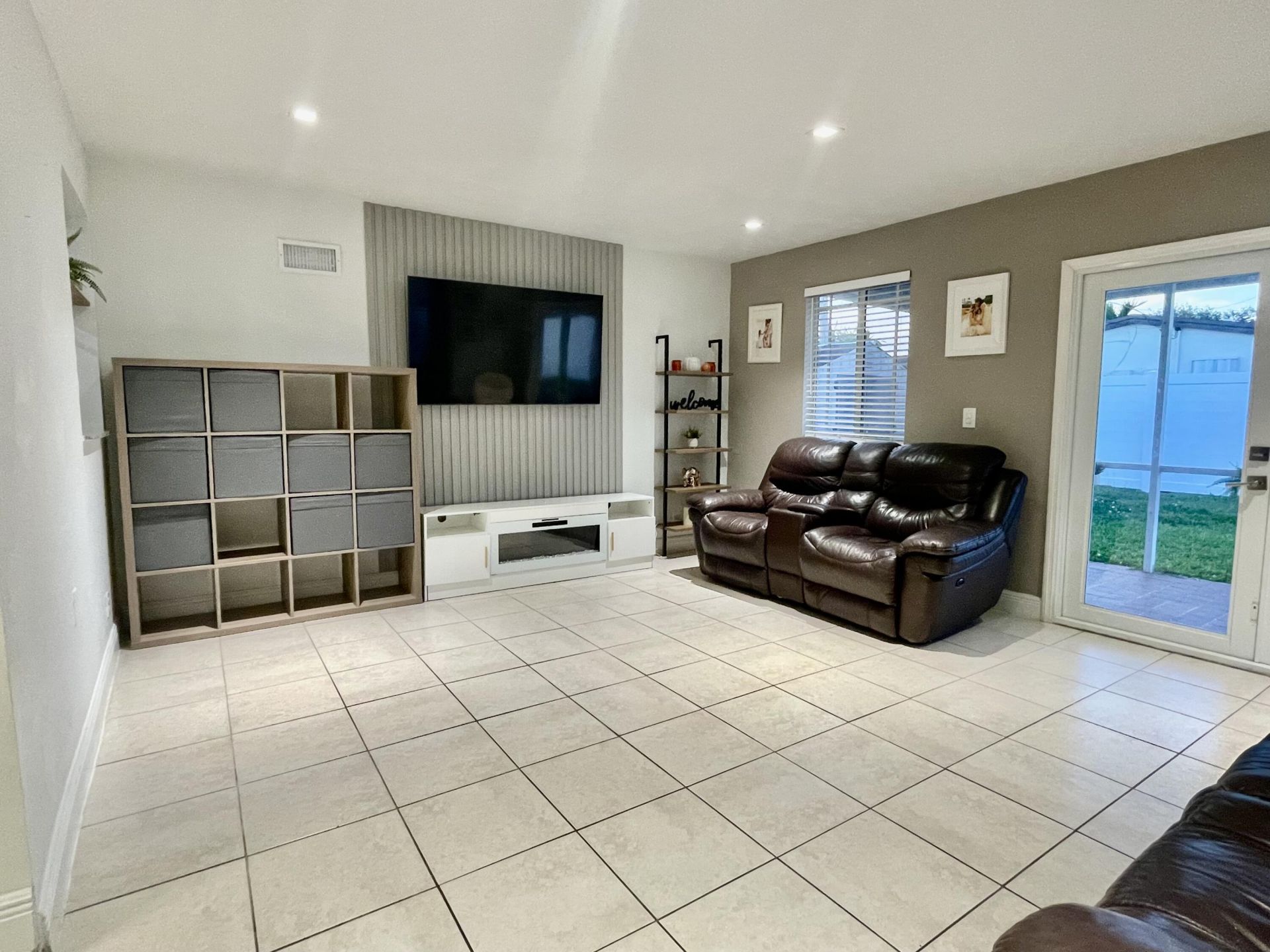 7661 Farragut Street, Hollywood, FL 33024 Photo