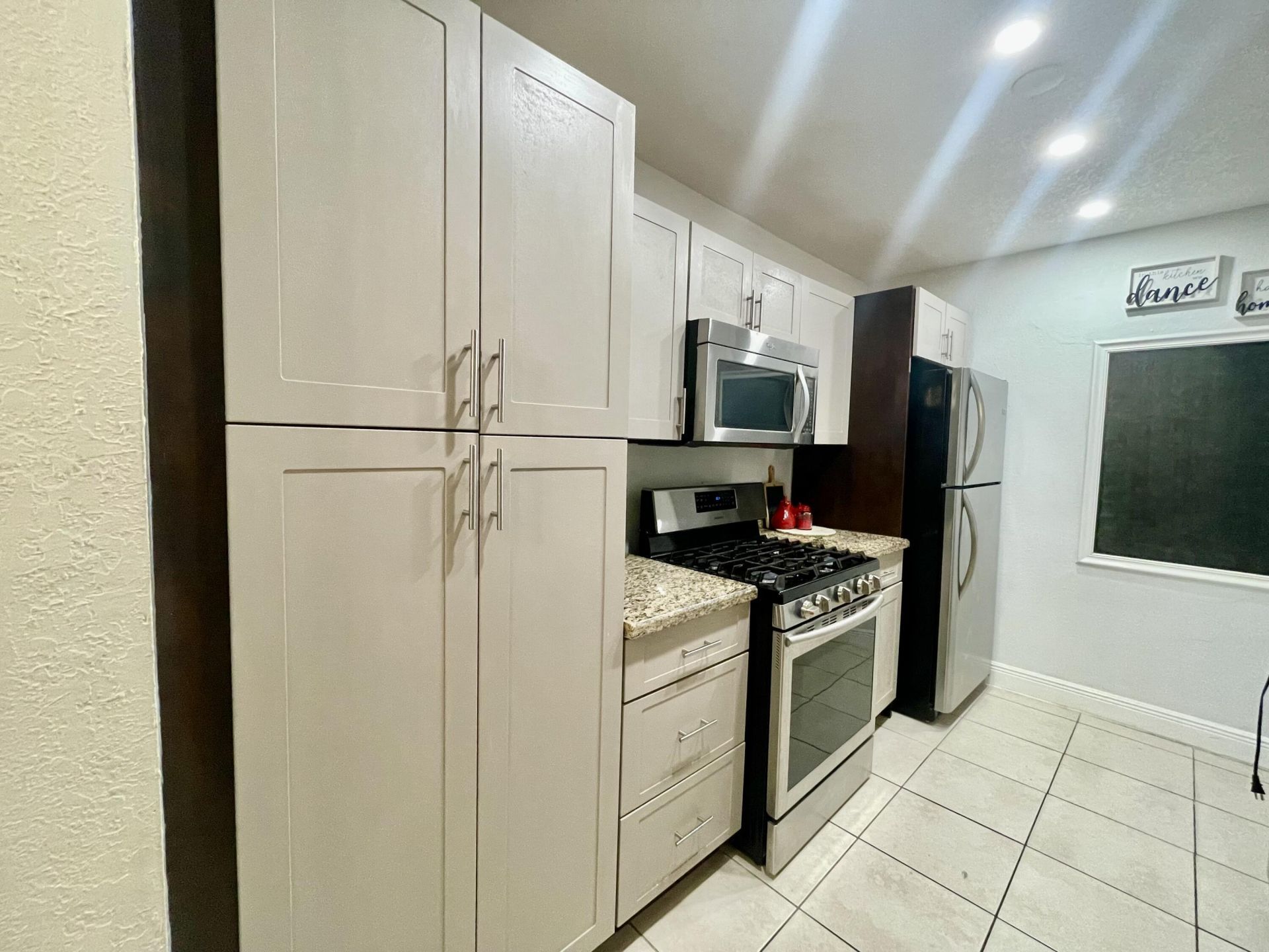 7661 Farragut Street, Hollywood, FL 33024 Photo