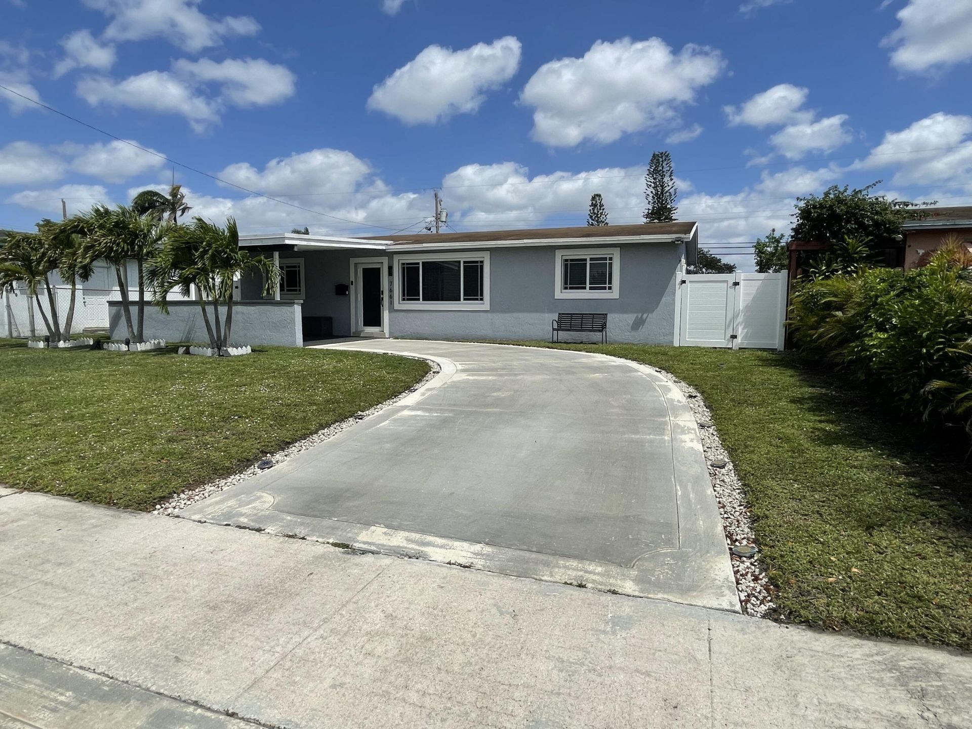 7661 Farragut Street, Hollywood, FL 33024 Photo