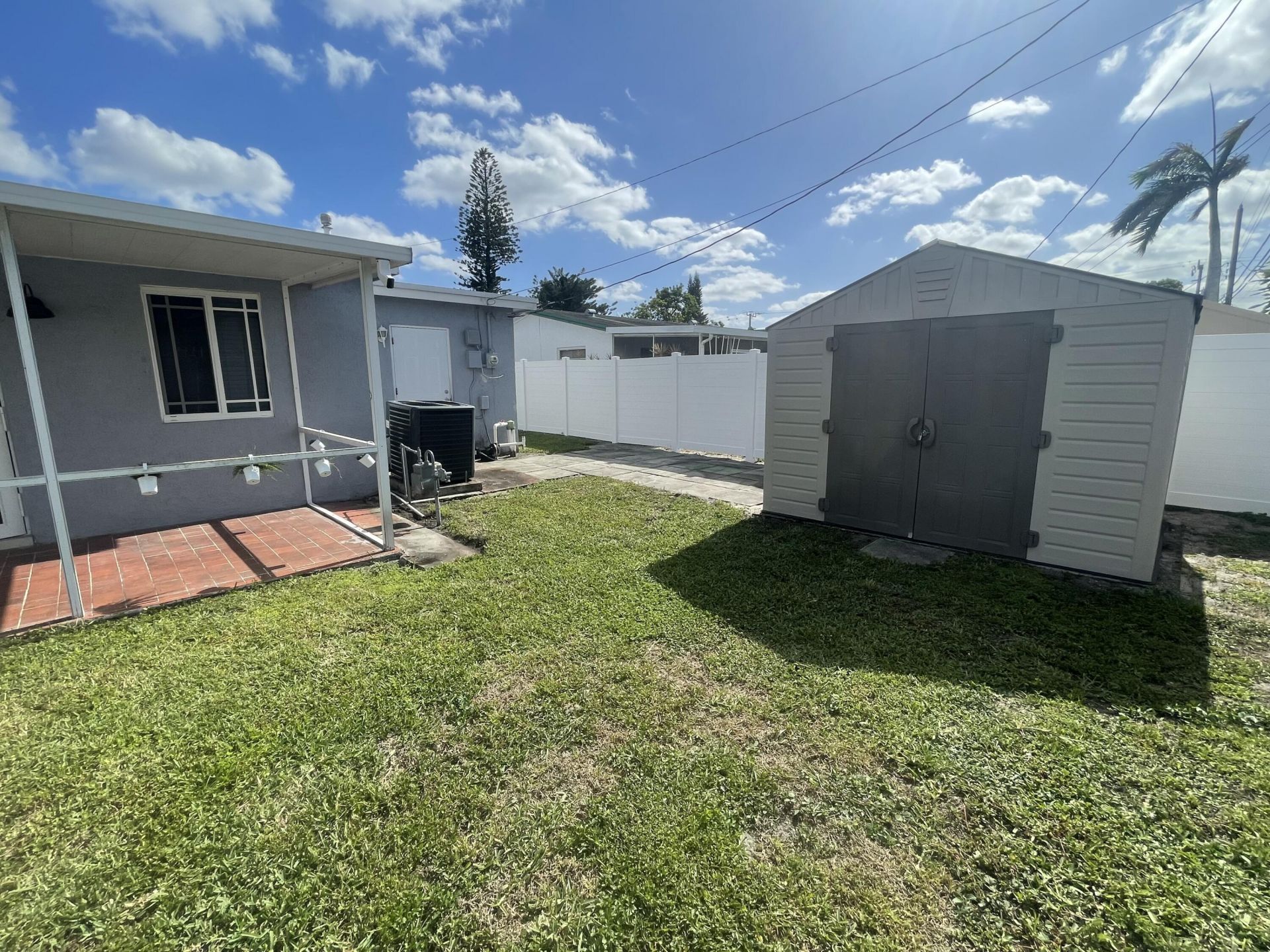7661 Farragut Street, Hollywood, FL 33024 Photo