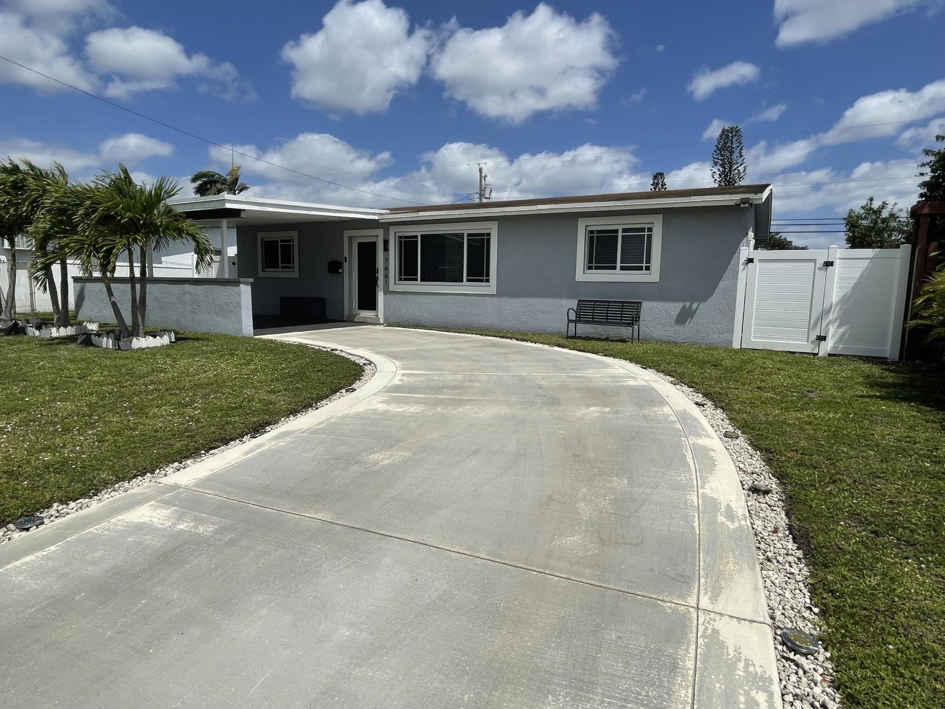 7661 Farragut Street, Hollywood, FL 33024 Photo