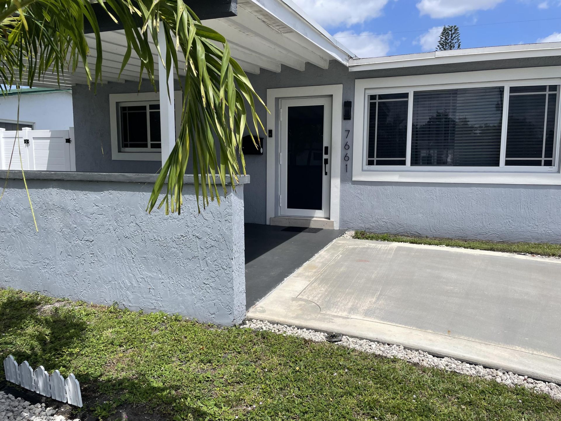 7661 Farragut Street, Hollywood, FL 33024 Photo