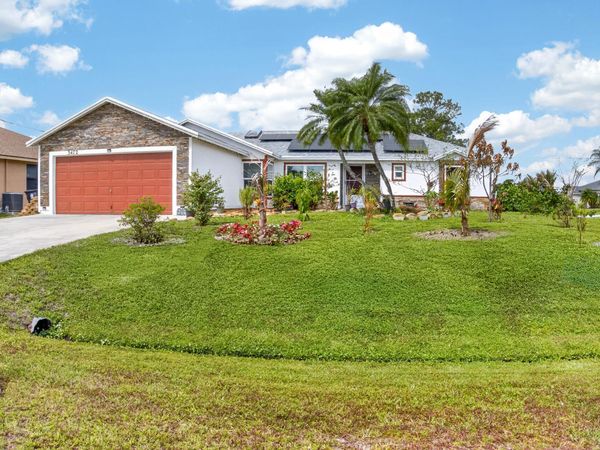 3472 SW Europe Street, Port St. Lucie, FL 34953