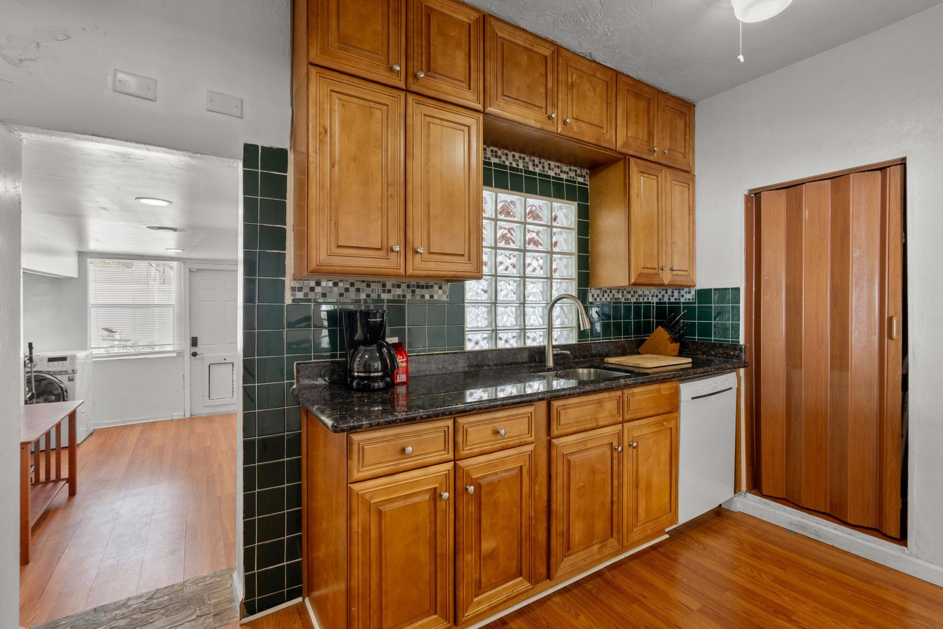 625 Selkirk Street, West Palm Beach, FL 33405 Photo