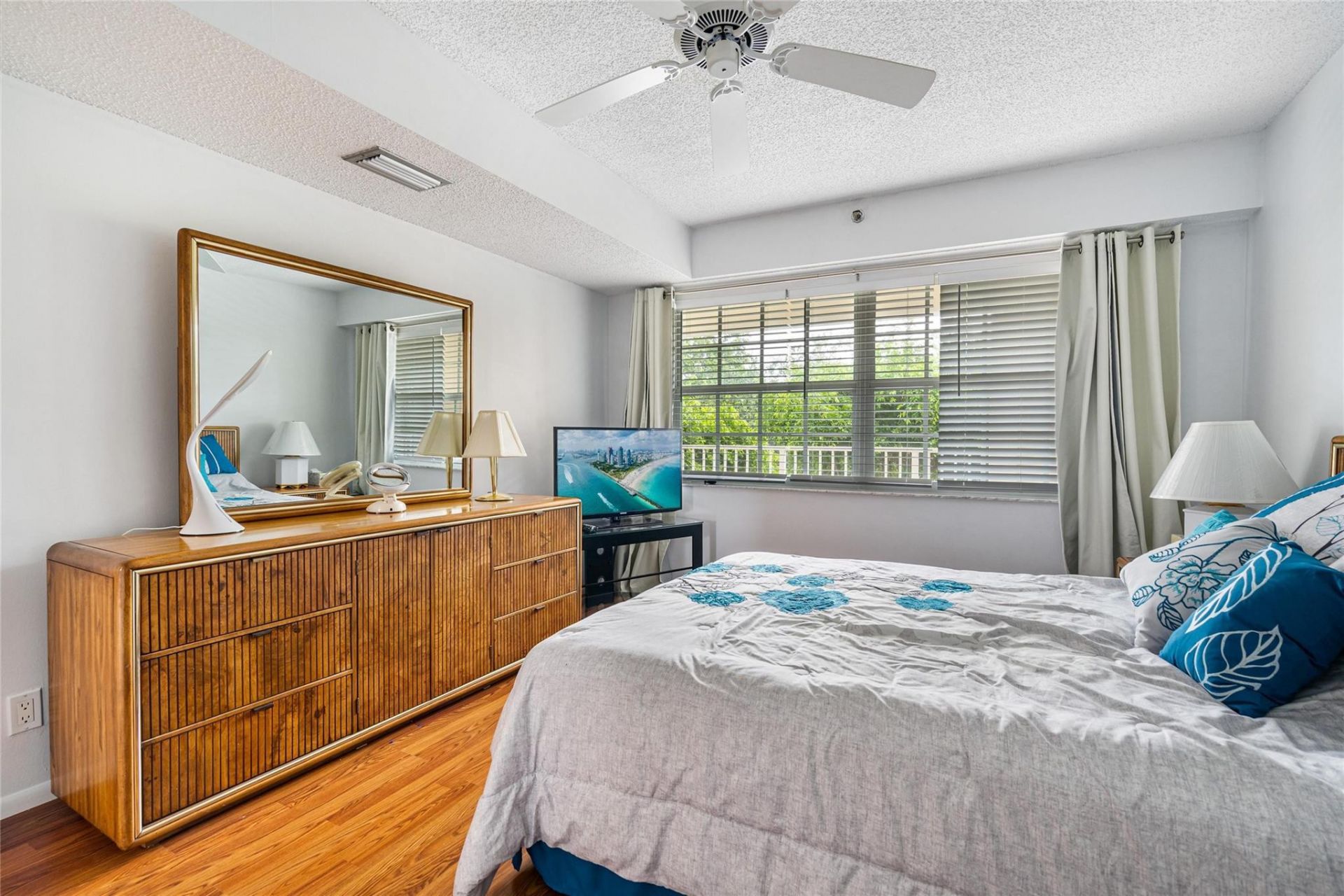 3507 Oaks Way, Unit 310, Pompano Beach, FL 33069 Photo