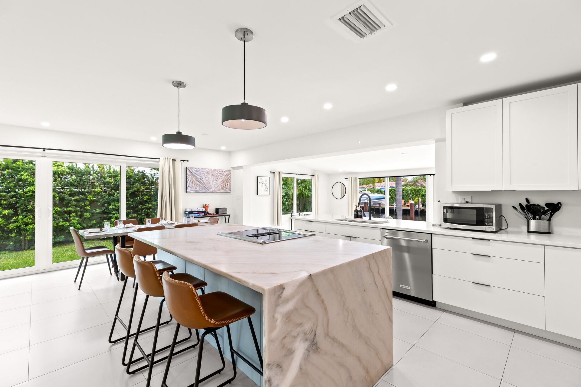 2417 NE 19th Avenue, Wilton Manors, FL 33305 Photo