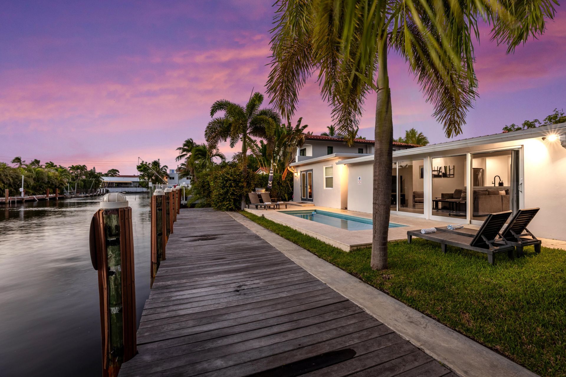 2417 NE 19th Avenue, Wilton Manors, FL 33305 Photo