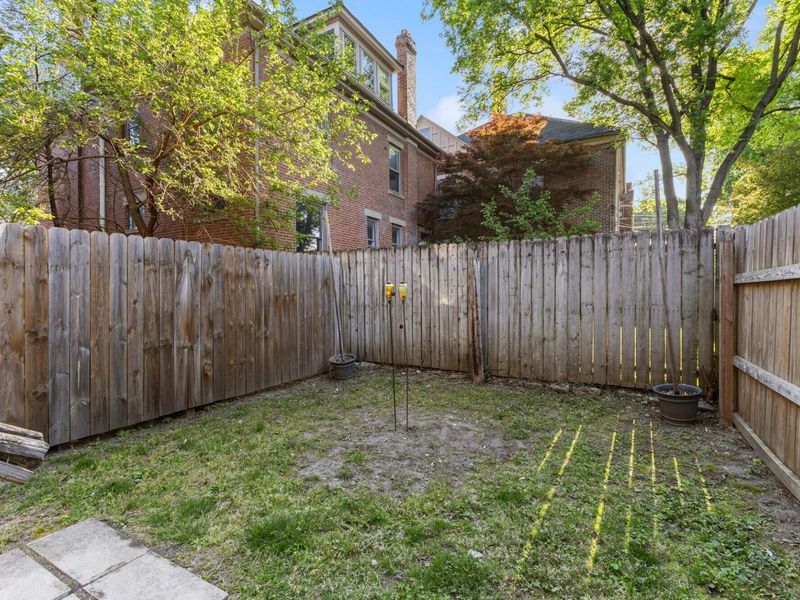 888 Dennison Avenue, Unit 890, Columbus, OH 43215 Photo 31