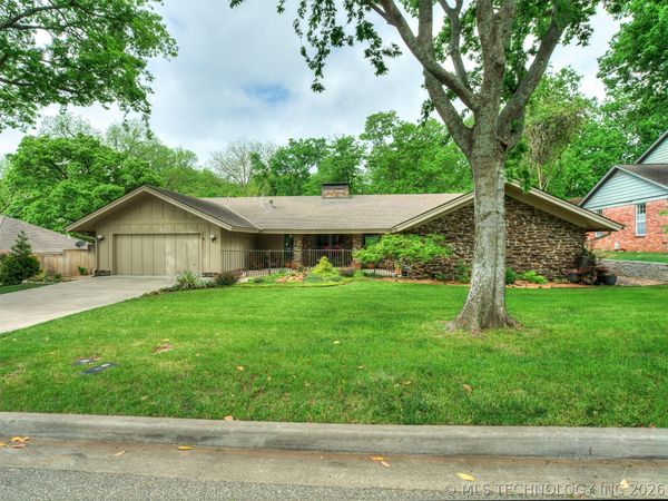 6652 S Jamestown Place E, Tulsa, OK 74136