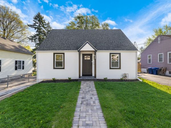 22 N 12th Street , St. Charles, IL 60174