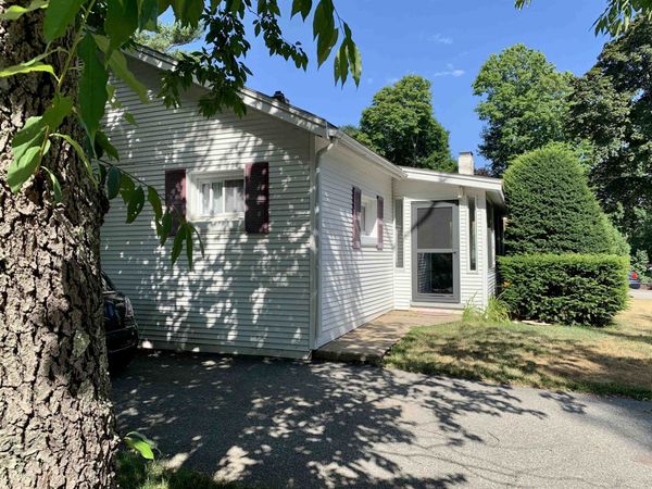 67 Cable Road, Rye, NH 03870