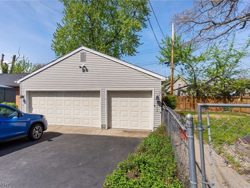 431 Roselawn Avenue NE, Warren, OH 44483 Photo 20