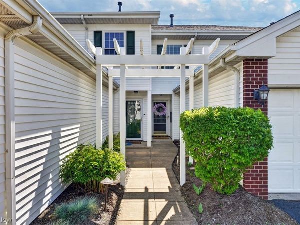 6721 Woodruff Court , Cleveland, OH 44130