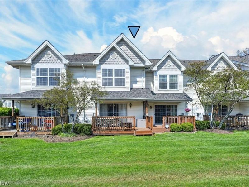 6721 Woodruff Court, Cleveland, OH 44130 Photo 6