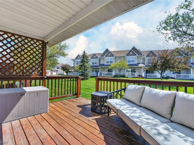 6721 Woodruff Court, Cleveland, OH 44130 Photo 8