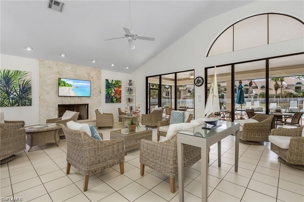 70 Emerald Woods Dr , Unit K8, Naples, FL 34108 Photo