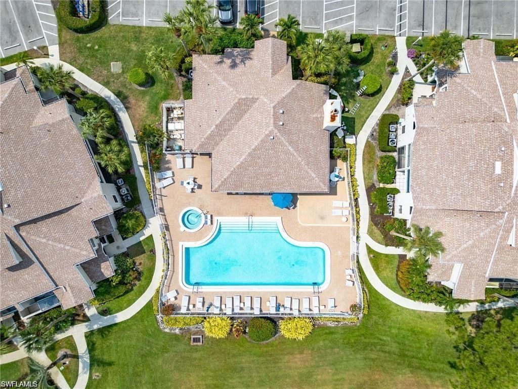 70 Emerald Woods Dr , Unit K8, Naples, FL 34108 Photo