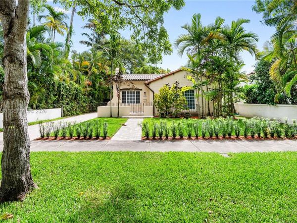 2413 N Greenway Dr , Coral Gables, FL 33134