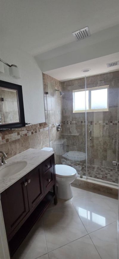 15412 SW 177th Ter , Miami, FL 33187 Photo