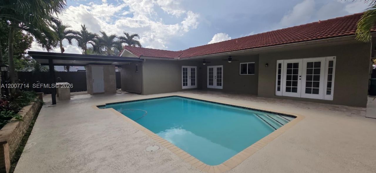 15412 SW 177th Ter , Miami, FL 33187 Photo